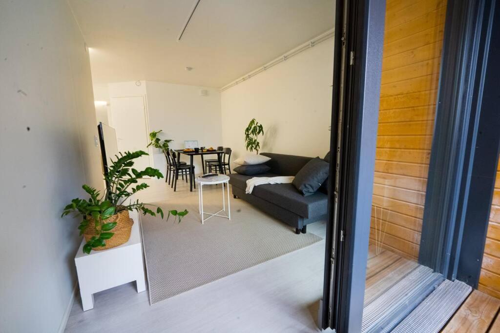 3H,K,P - Keskellae Tamperetta Kaunis Parvekkeellinen Uusittu Kolmio Apartment Luaran gambar