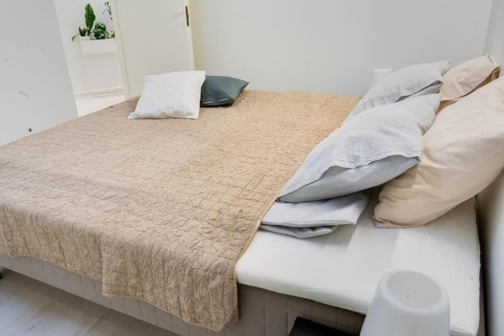 3H,K,P - Keskellae Tamperetta Kaunis Parvekkeellinen Uusittu Kolmio Apartment Luaran gambar