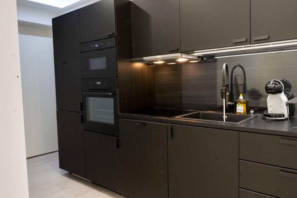 3H,K,P - Keskellae Tamperetta Kaunis Parvekkeellinen Uusittu Kolmio Apartment Luaran gambar